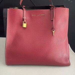 Marc Jacobs The Grind Tote Bag